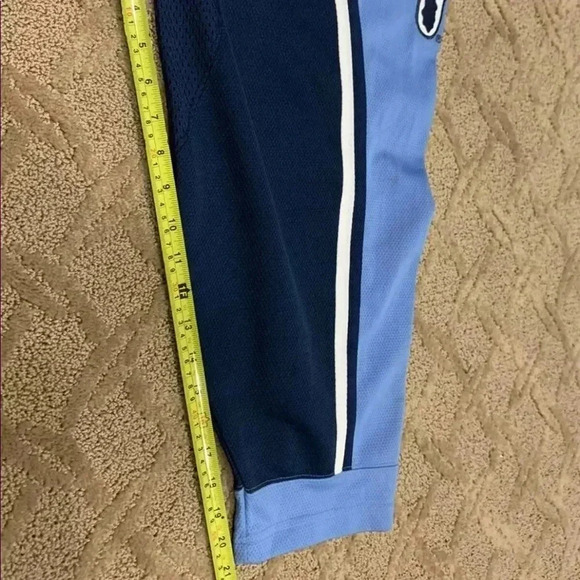 North Carolina Tar Heels Hockey Jersey - Picture 8 of 10